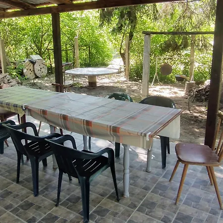 Vikendica Hlad Borova Case de vacanță Apatin